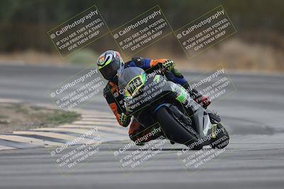 media/Sep-21-2025-Race Pace (Sun) [[98bf33ef95]]/Verified/4-Turn 3 (920am)/